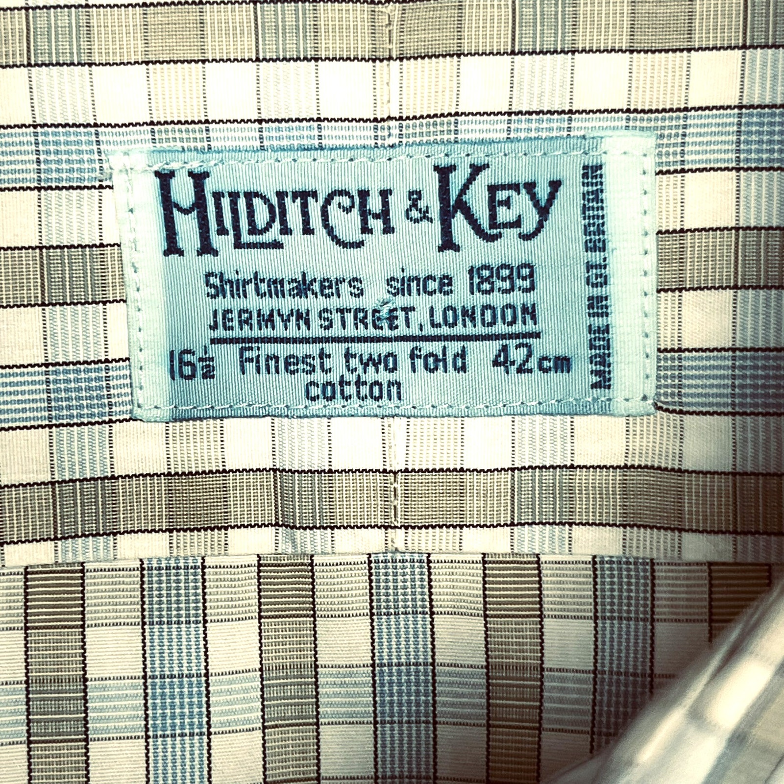 Hilditch & Key Men's 16.5x35 Checked Cotton Long Sleeve Button Down Dress Shirt — image 5 of 6